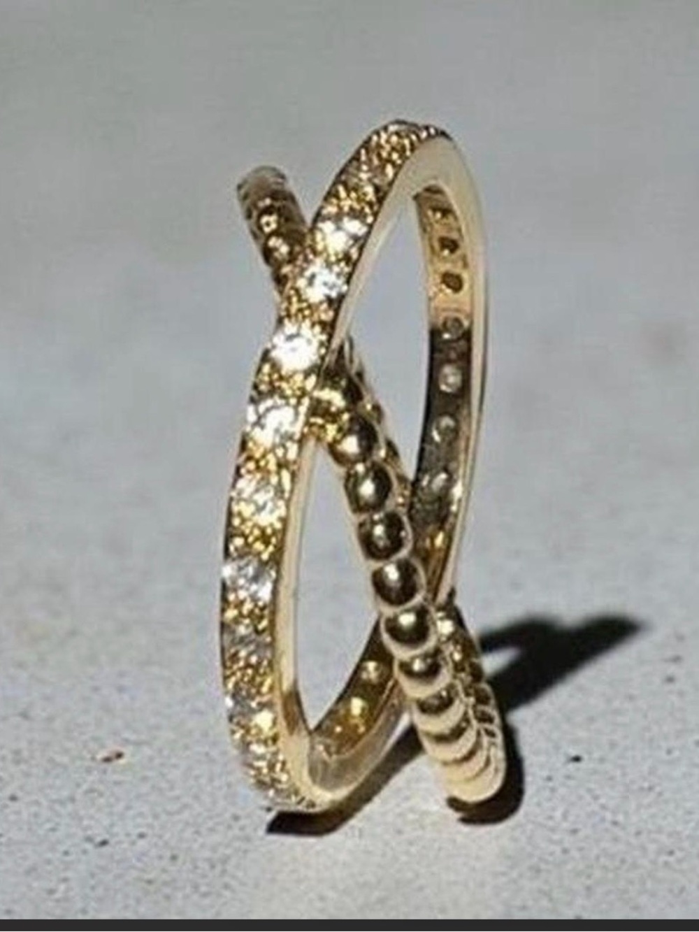 Elegant Gold Crossover Rings - Picture 3 of 6